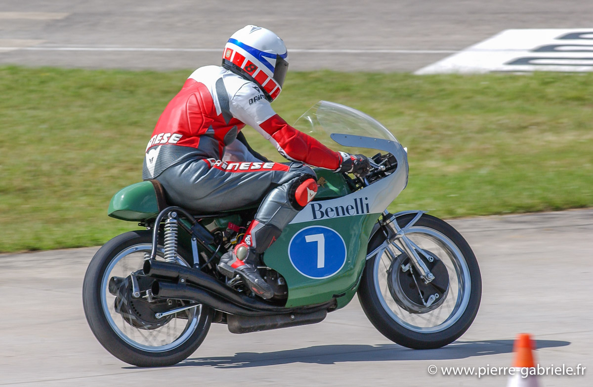 Benelli354.jpg