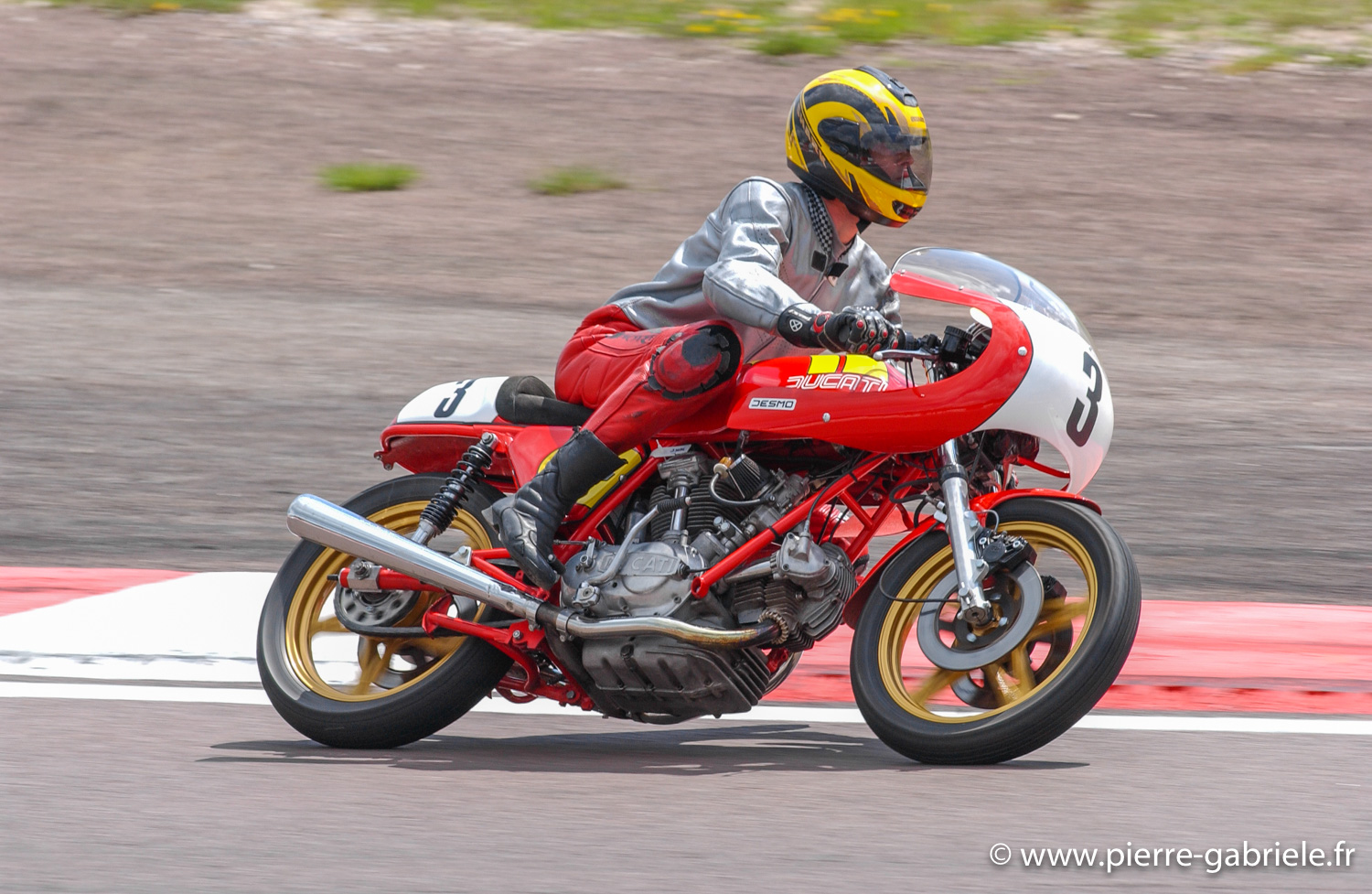 motolegende-2004_9388.jpg