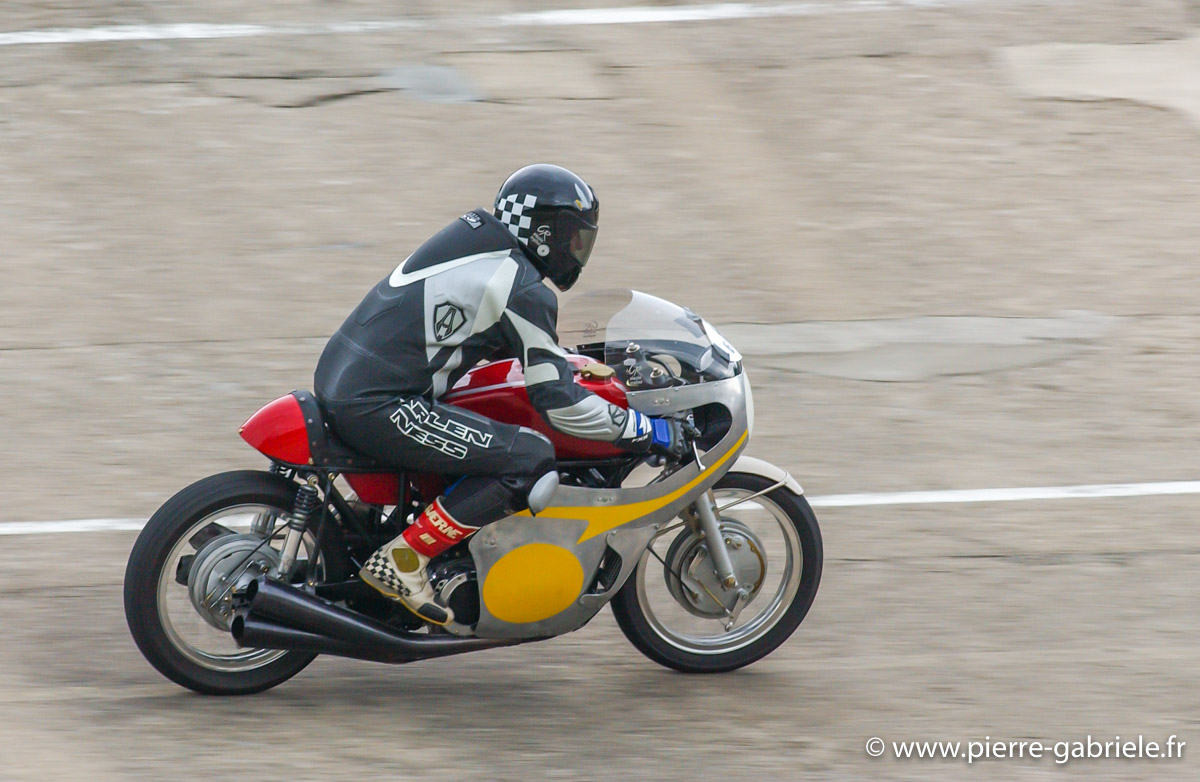 motolegende-2003_4003.jpg
