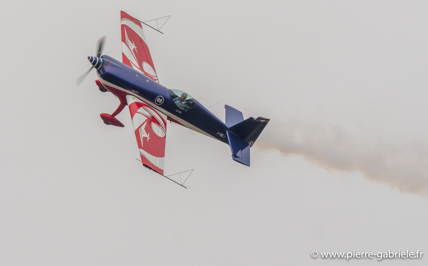 extra330-evaa-g93_1775.jpg