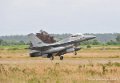 f16_8833