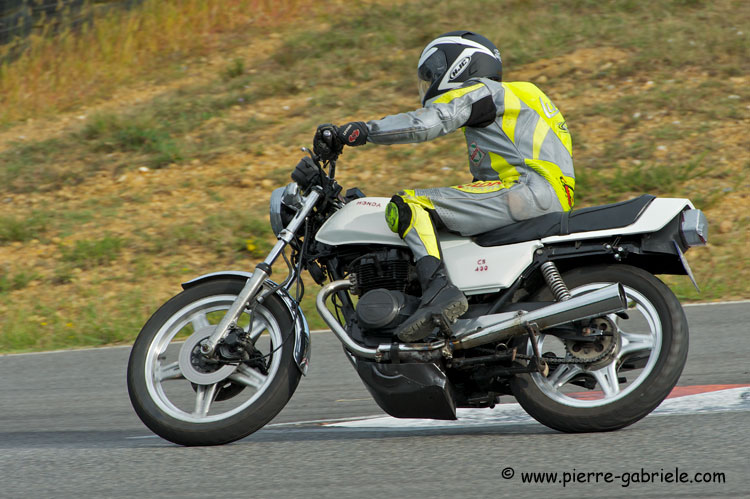 cercle-t-2010_2102.jpg