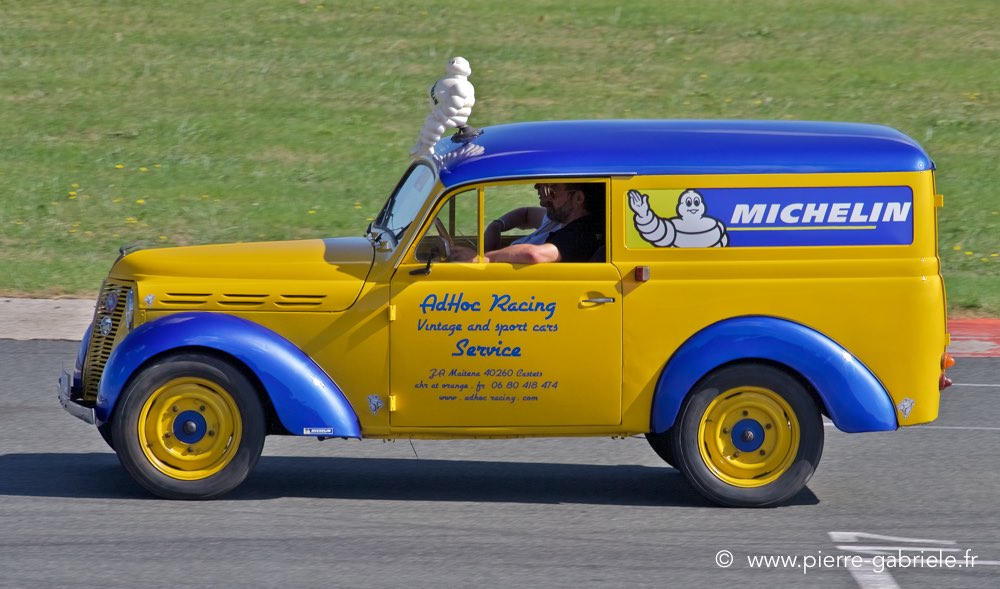grande-parade_5036.jpg