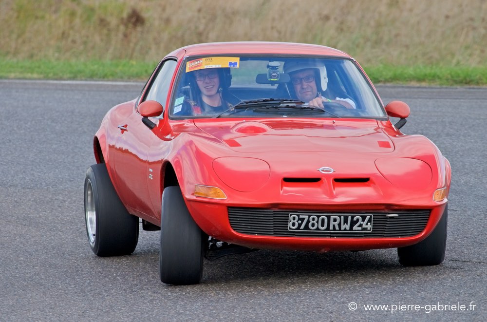 old-d5_4517.jpg