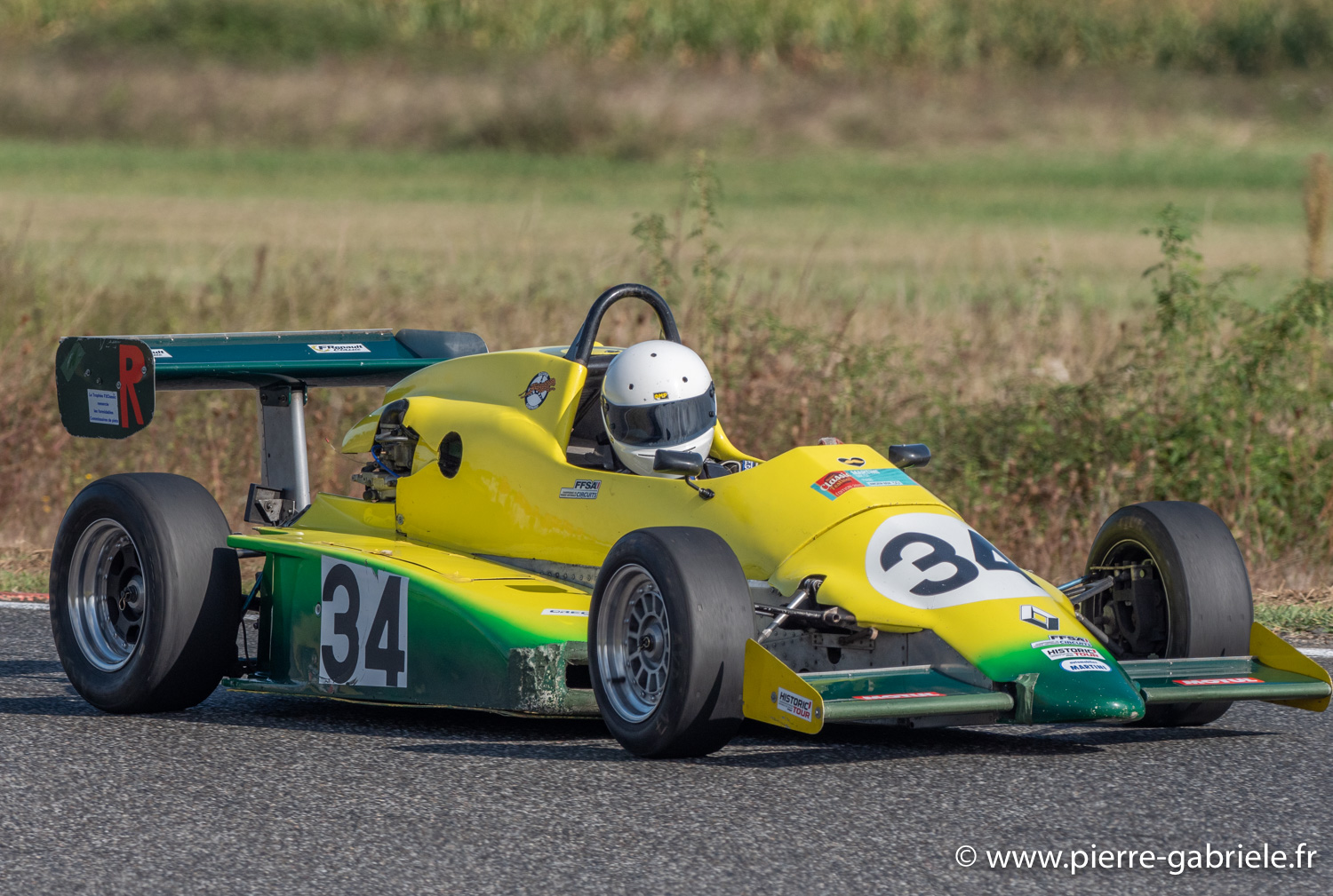 f1-protos-g93_3857.jpg