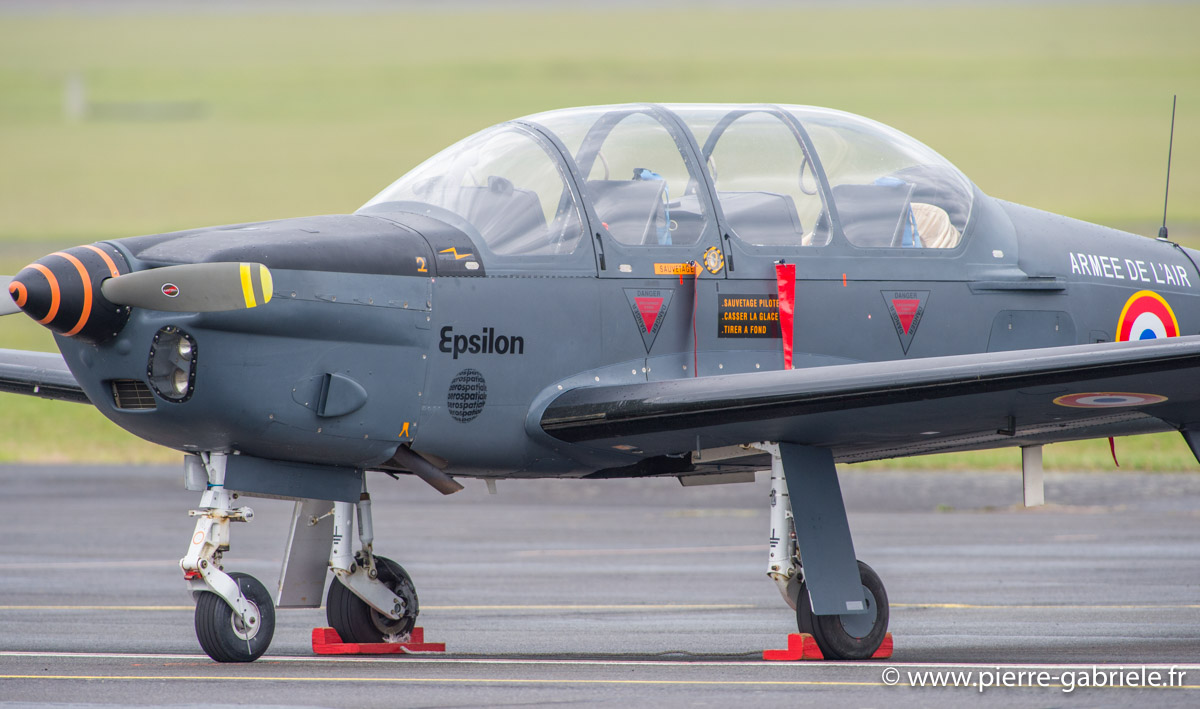 taxiway_5547.jpg