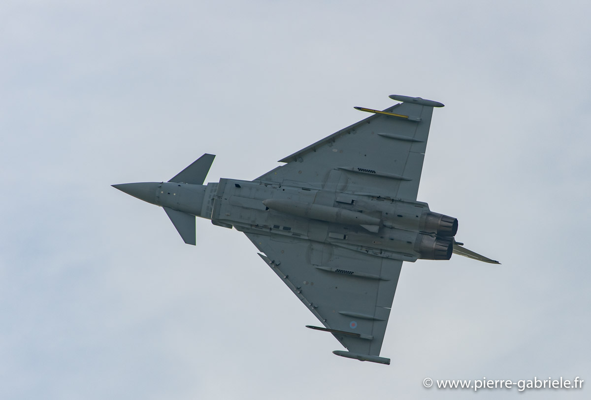 typhoon_4869.jpg