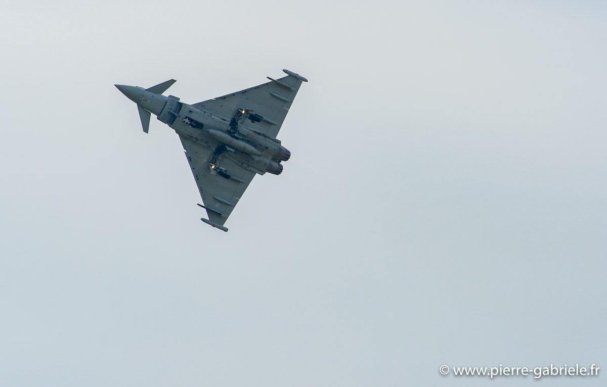 typhoon_5110.jpg