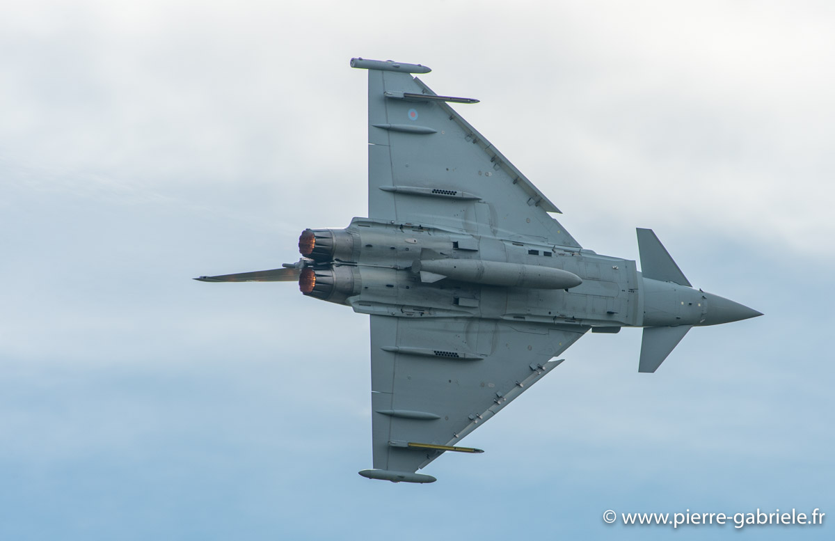 typhoon_5866.jpg