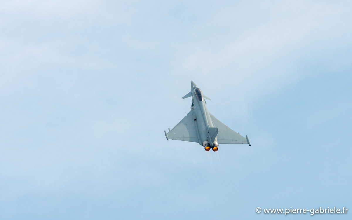 typhoon_5934.jpg