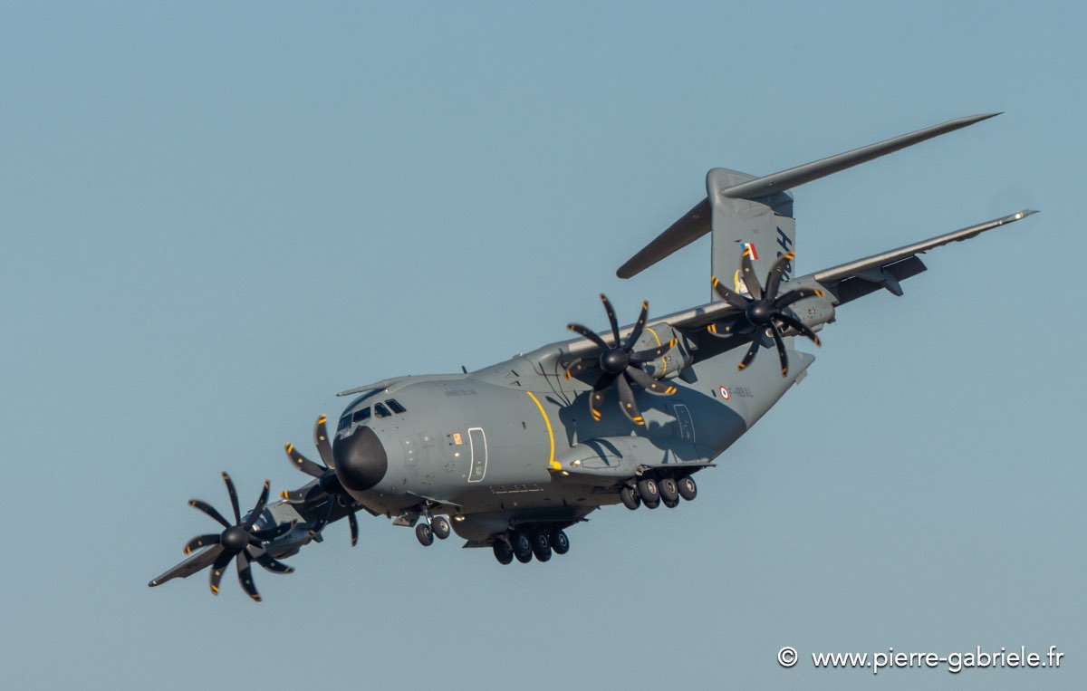 a400-g92_8025.jpg