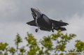 f35-g93_8137