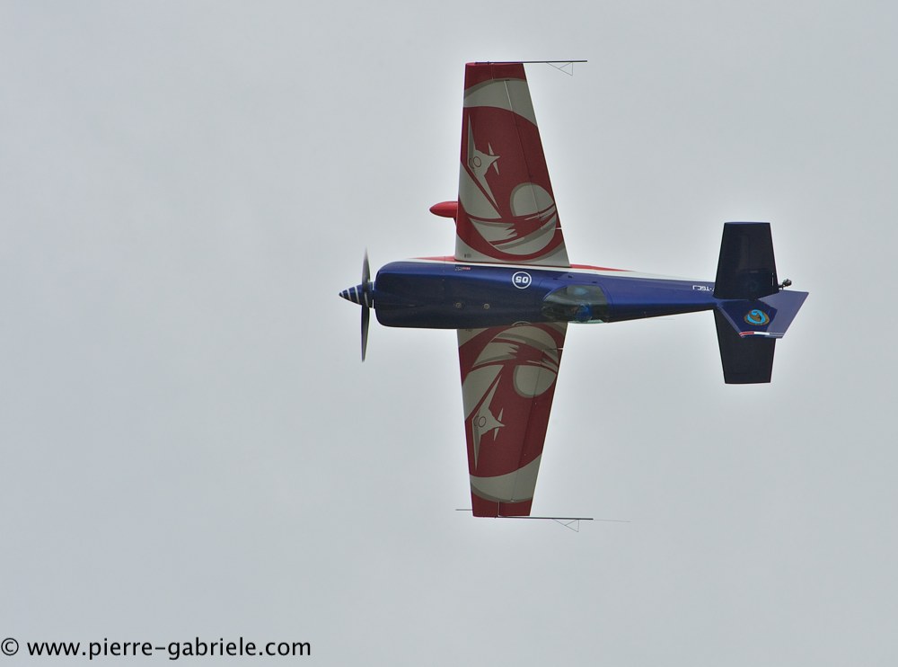 extra330_4460.jpg