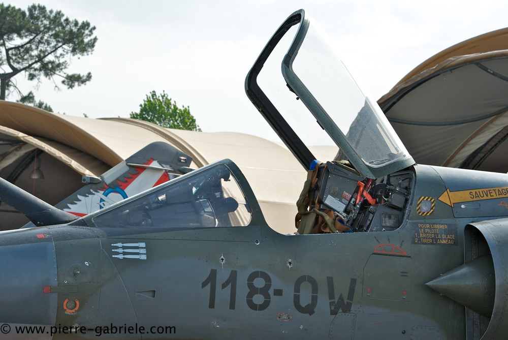 mirage-f1_4121.jpg
