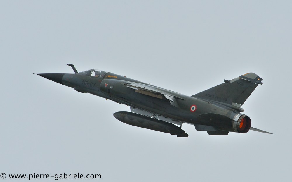 mirage-f1_4132.jpg