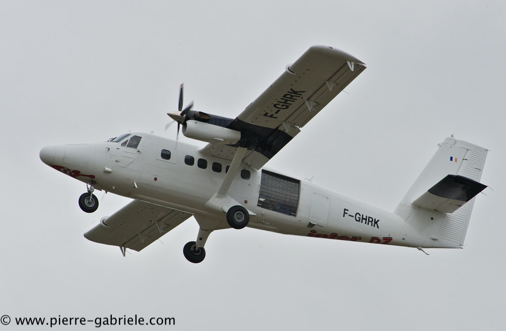 twin-otter_4456.jpg