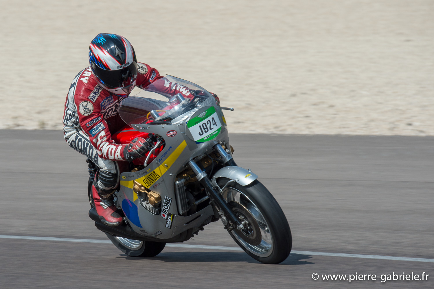 serie-j_1074.jpg