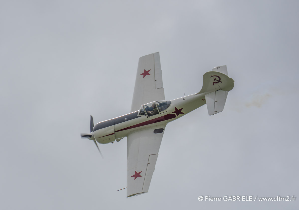 yak50-A7V_01046260.jpg