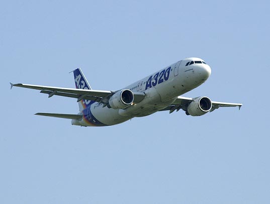 a3201.jpg