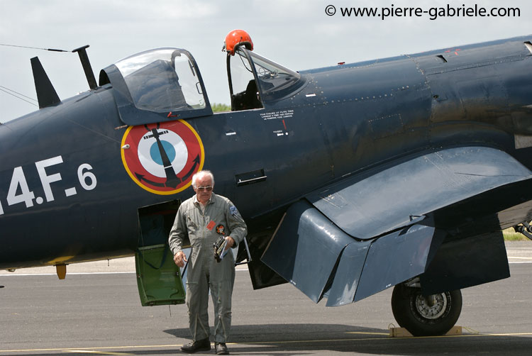 corsair_1801.jpg