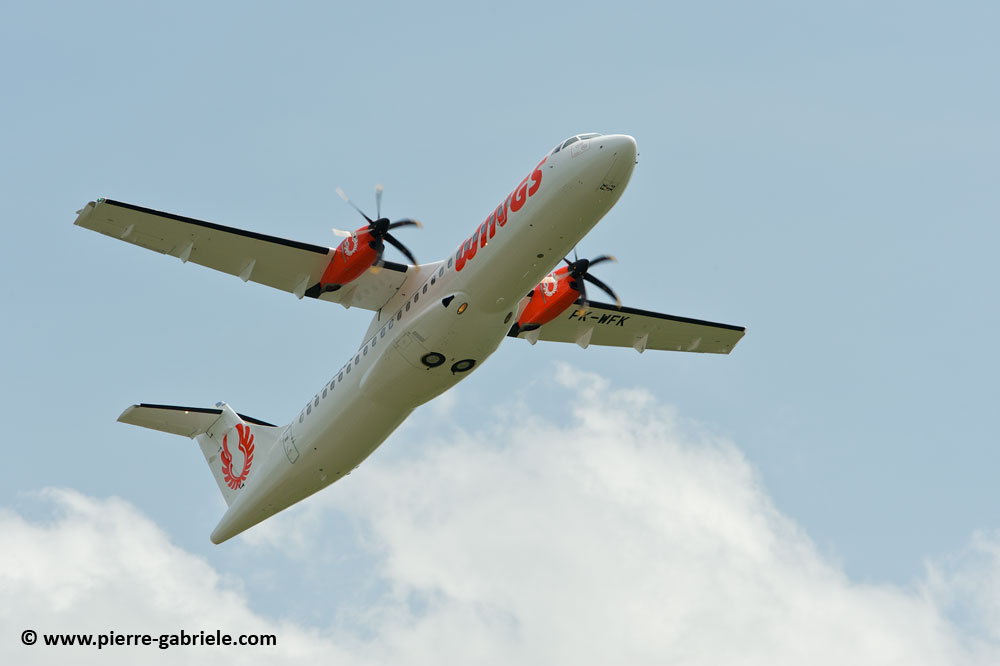 atr72_7933.jpg