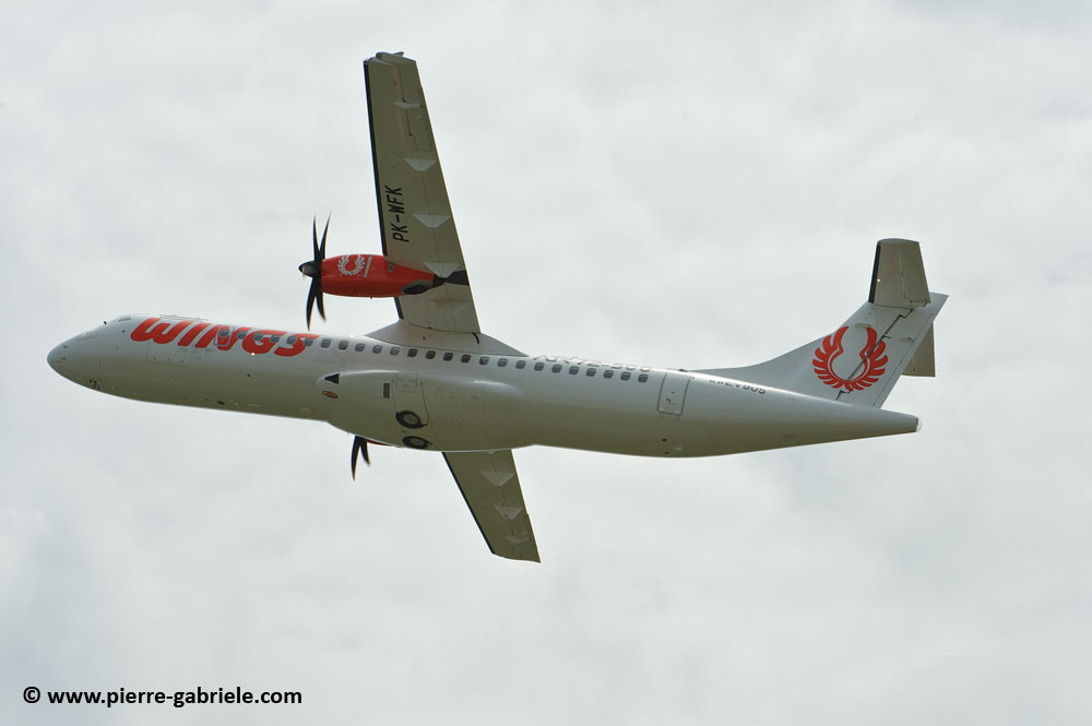 atr72_7941.jpg