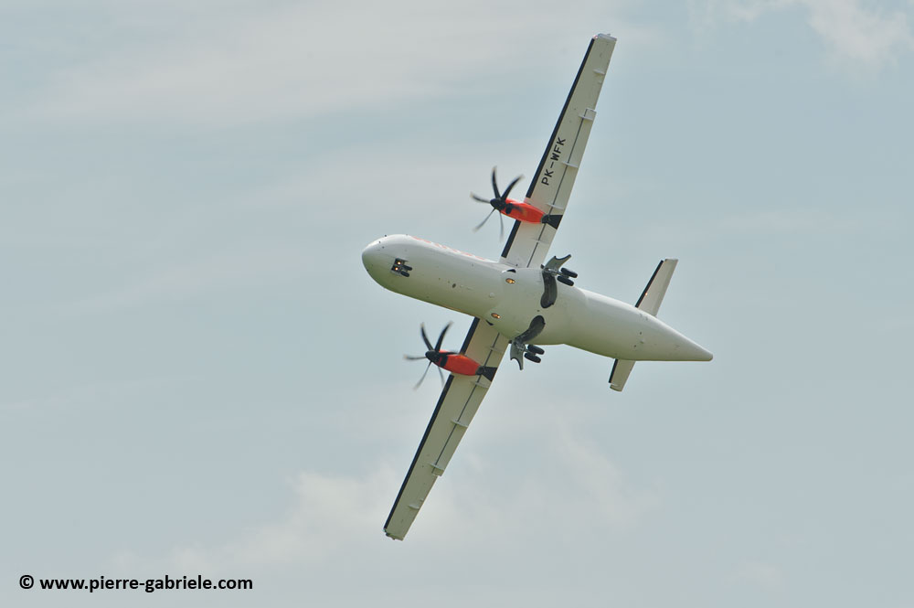 atr72_7954.jpg