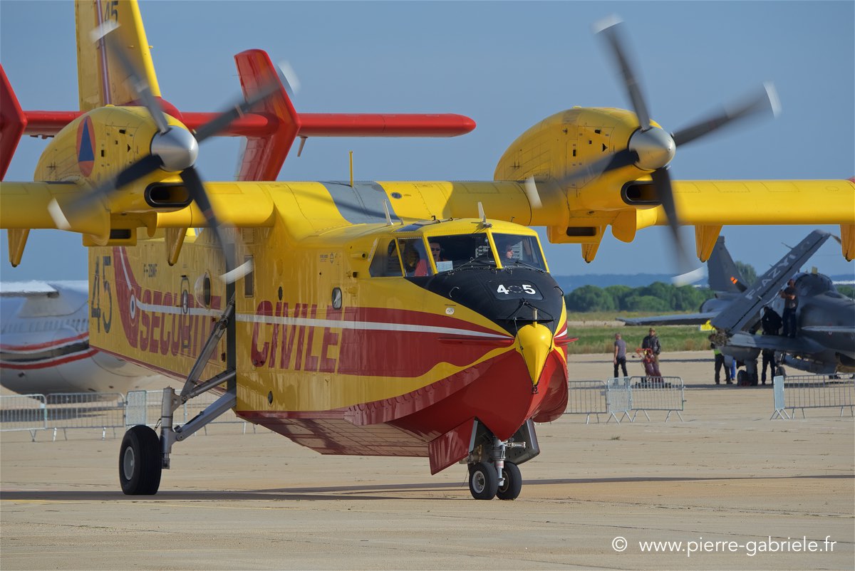 canadair_6095.jpg