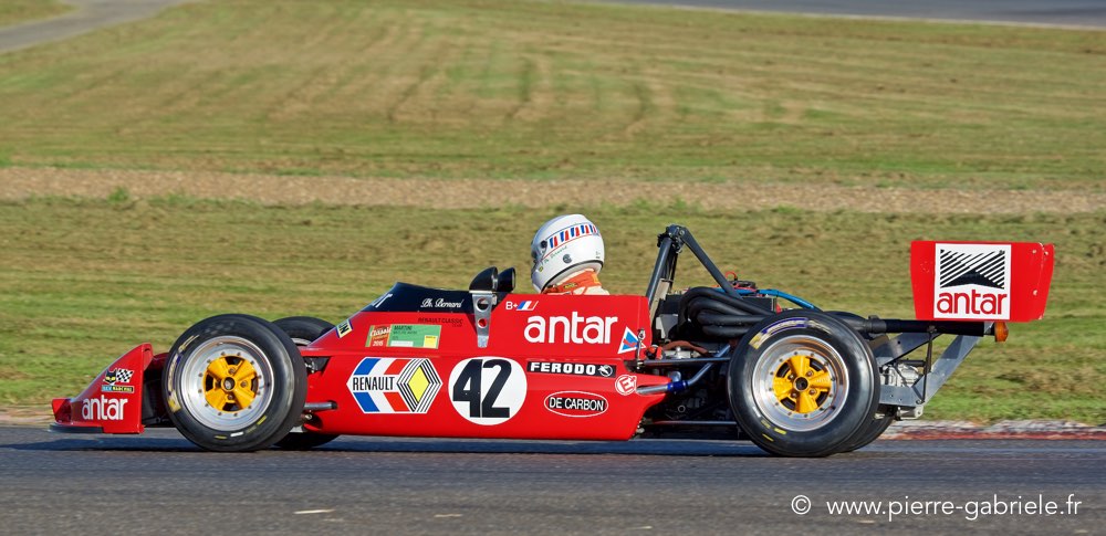 monoplace_4215.jpg