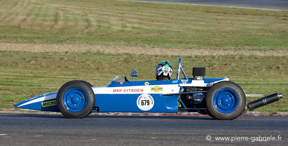 monoplace_4238.jpg