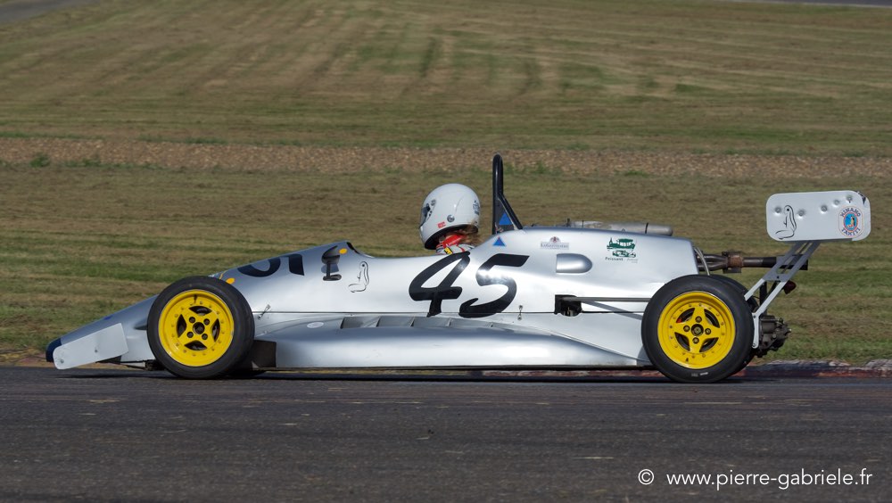 monoplace_4565.jpg