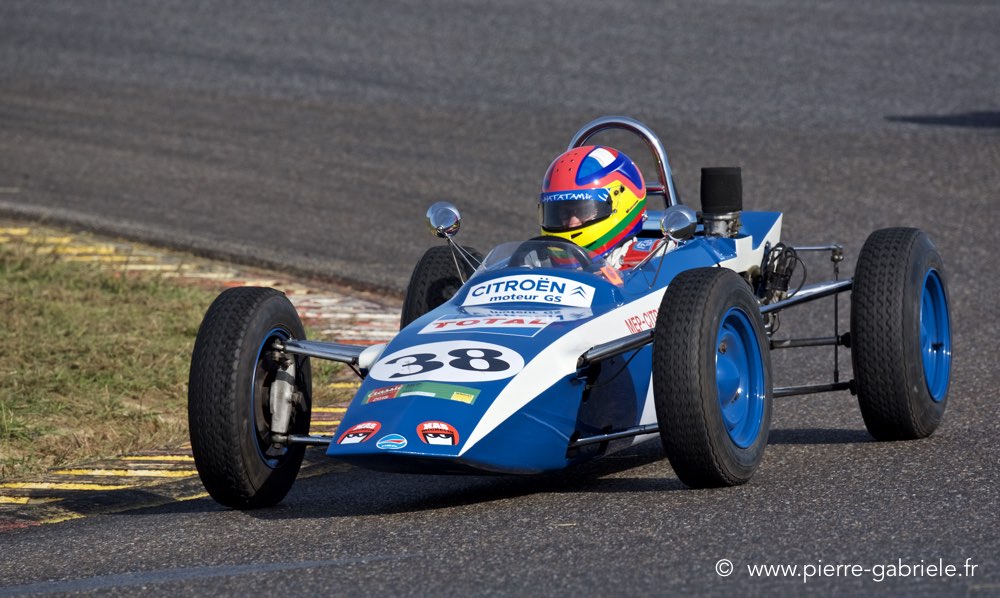 monoplace_4571.jpg