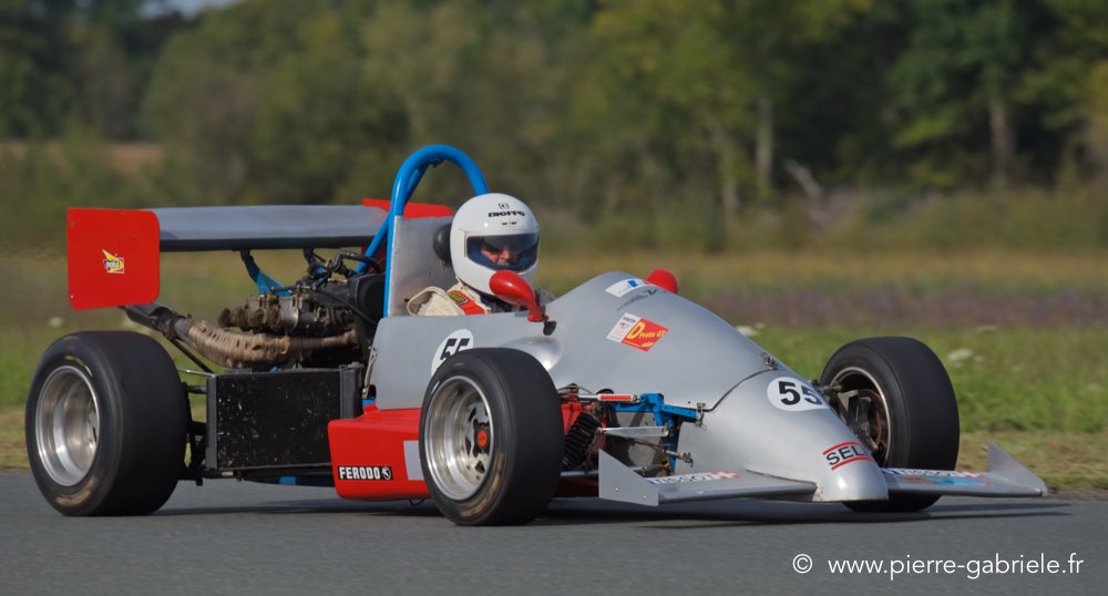 monoplace_4866.jpg