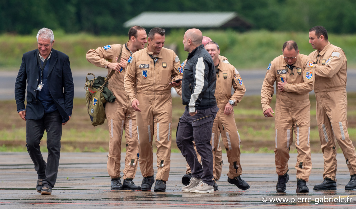 tarmac-g93_0544.jpg