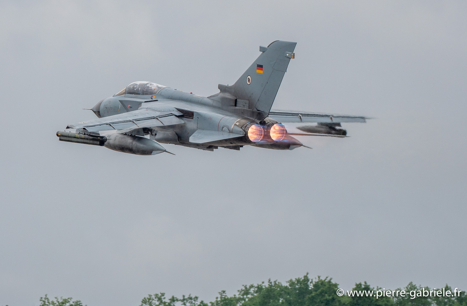 tornado-g93_0411.jpg