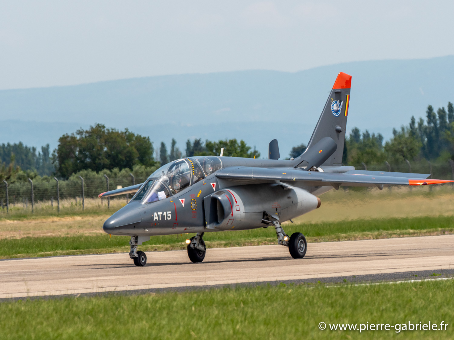 alphajet-g93_0786.jpg