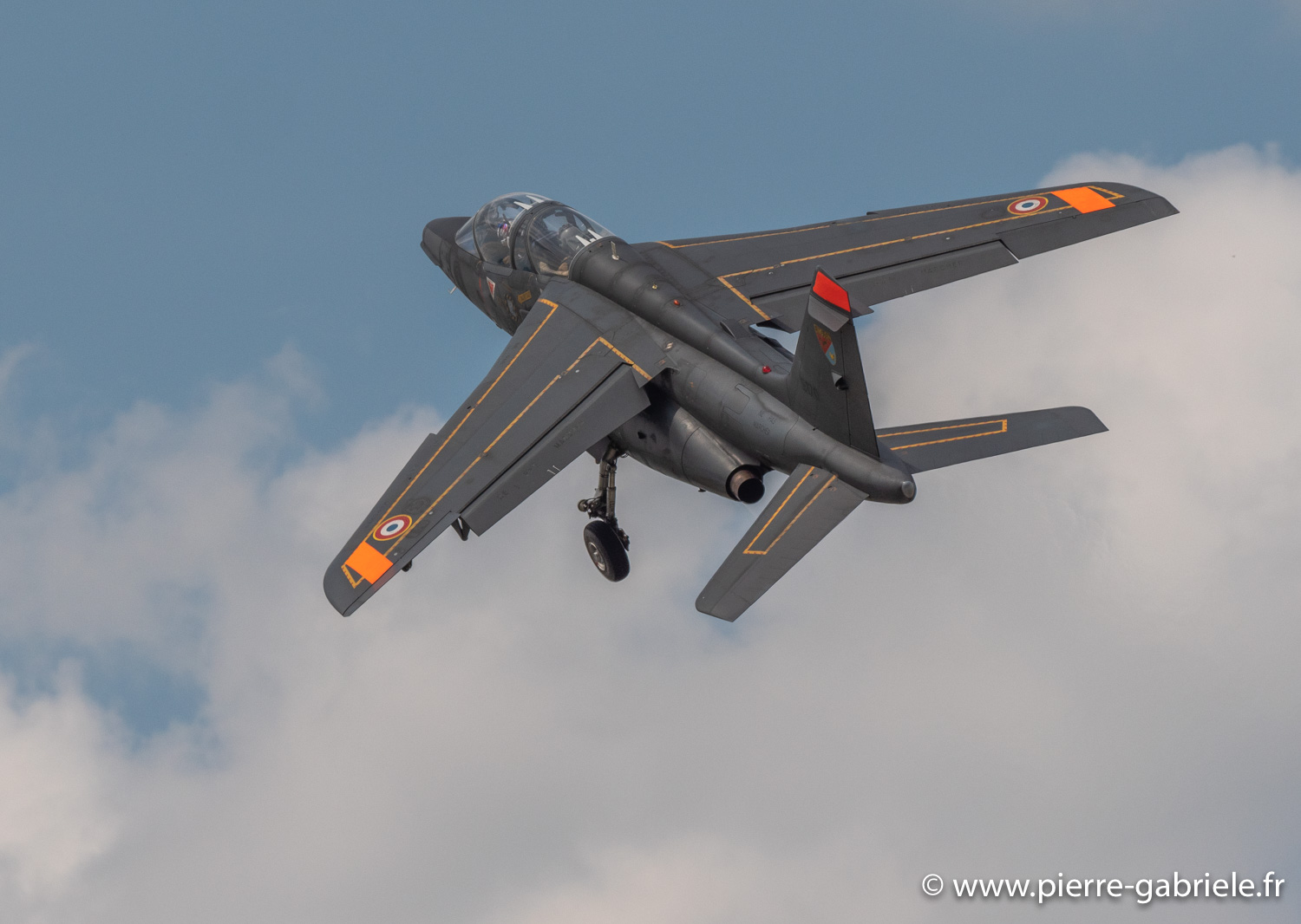 alphajet-g93_0851.jpg