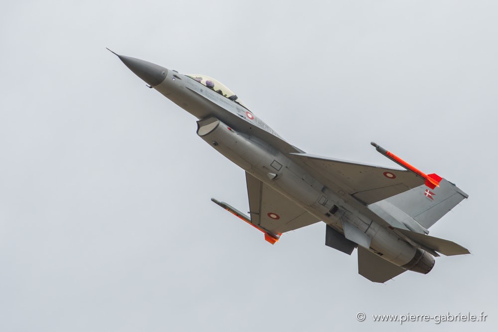 f16-d500_5547.jpg