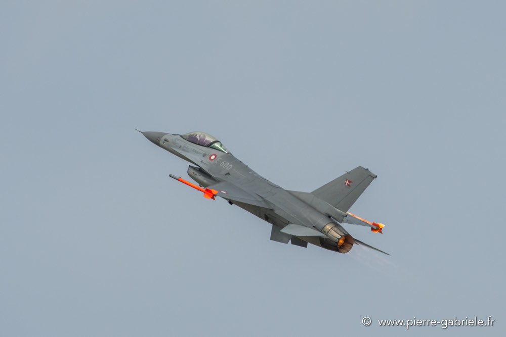 f16-d500_5551.jpg