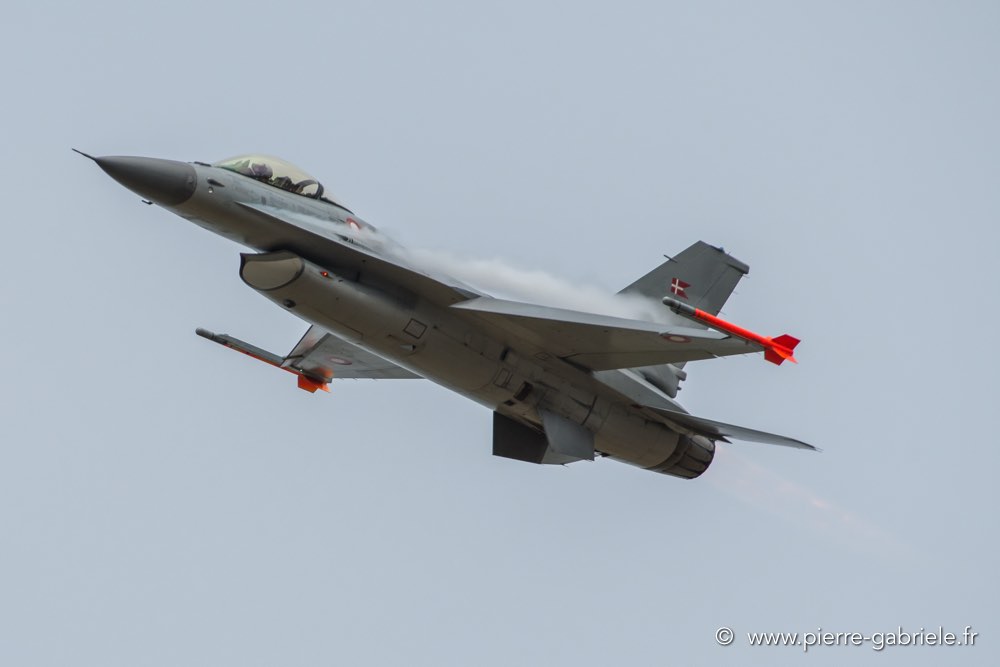 f16-d500_5578.jpg