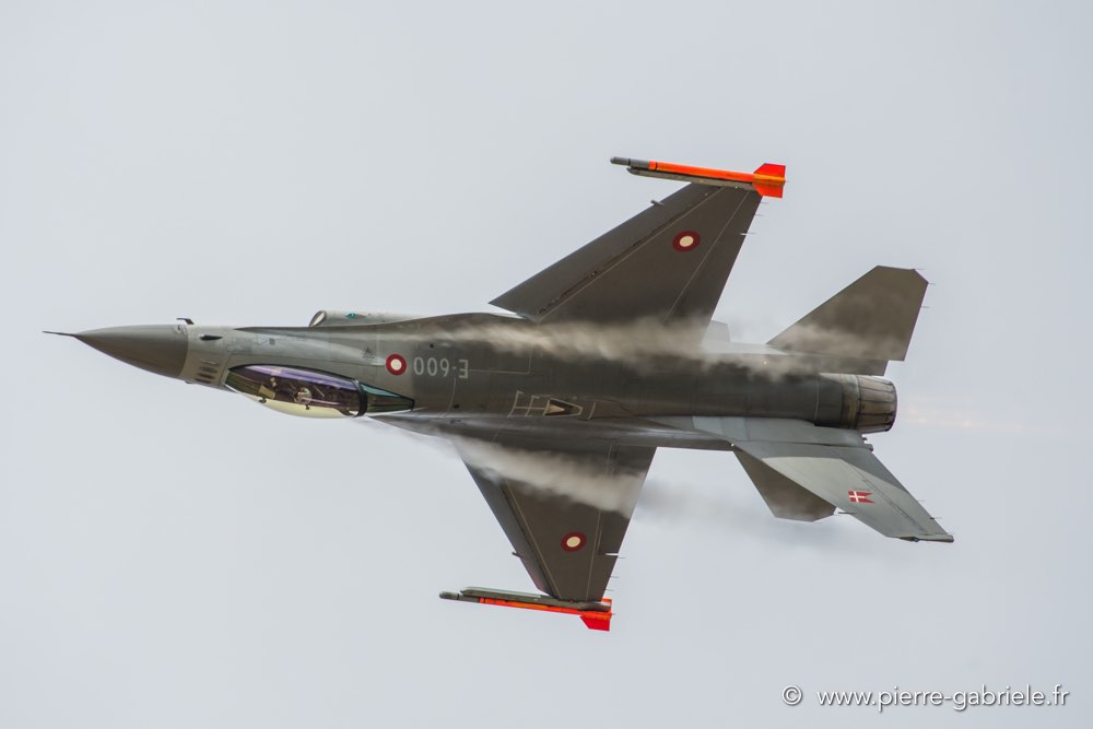f16-d500_5022.jpg