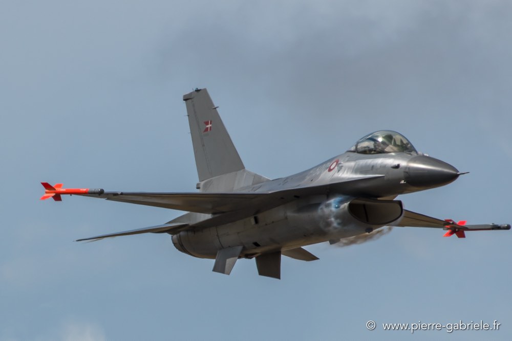 f16-d500_5029.jpg