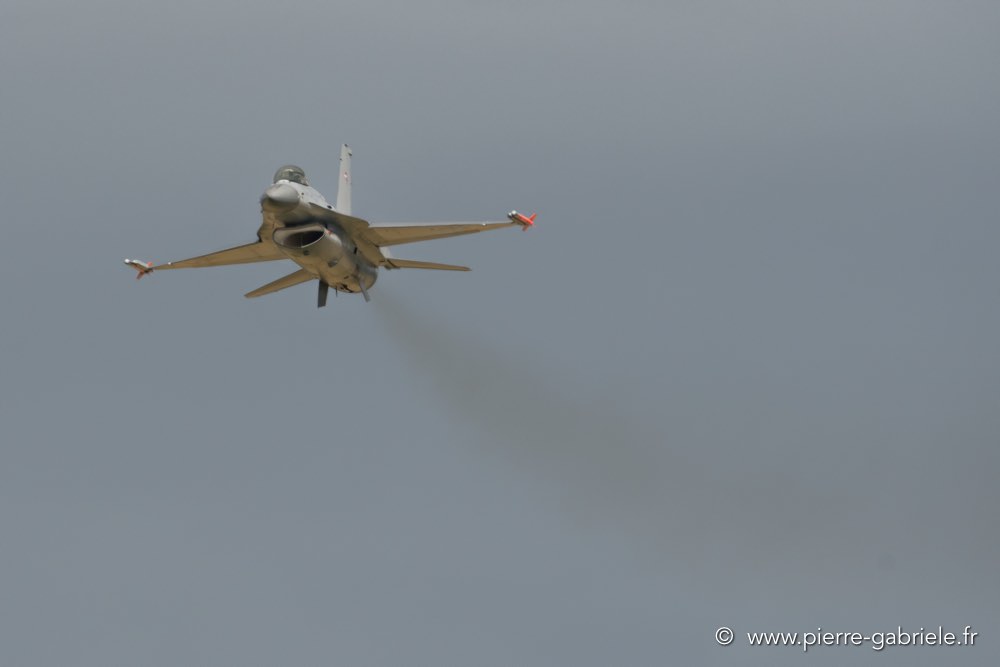 f16-d500_5035.jpg
