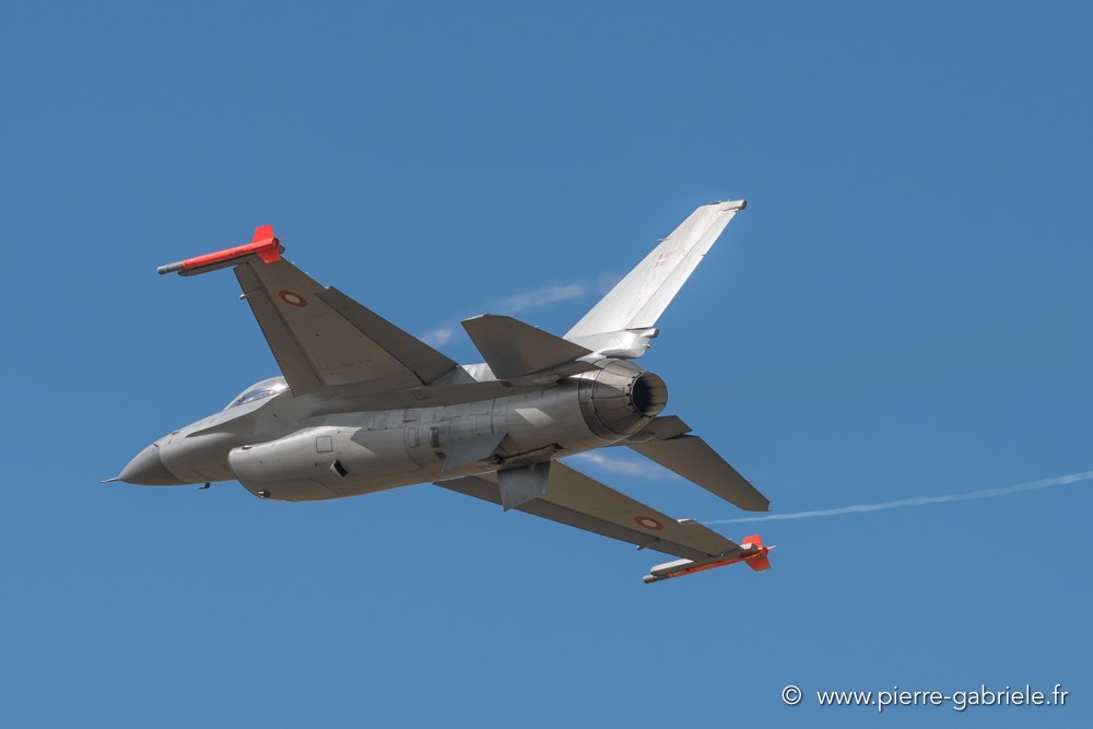f16-d500_5040.jpg