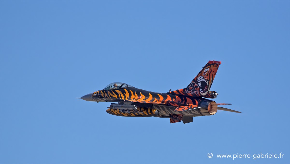f16_1411.jpg