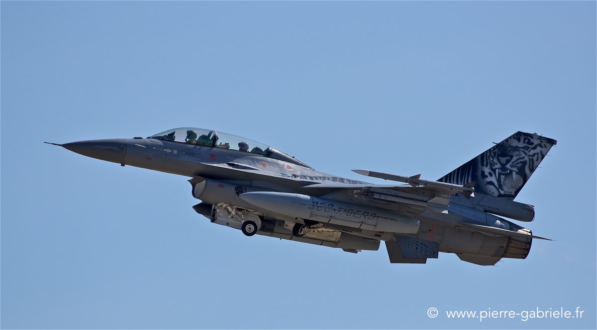 f16_1438.jpg