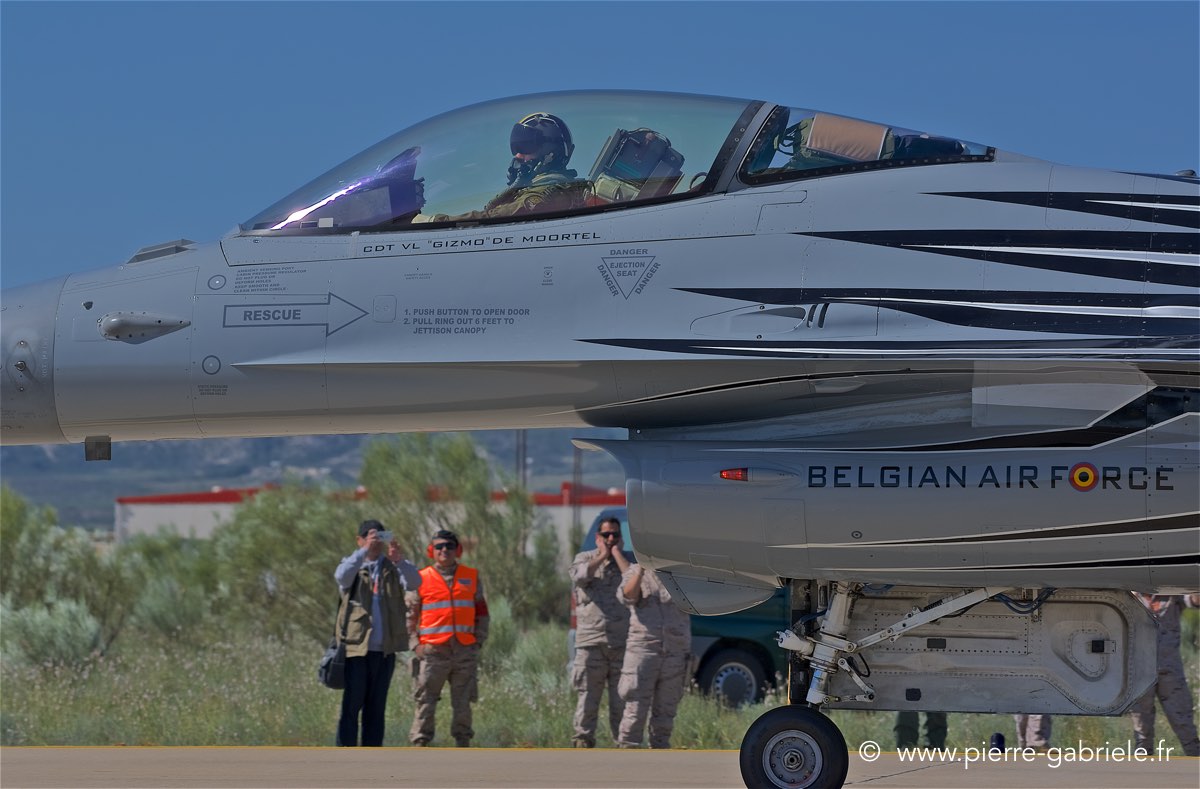 f16_1523.jpg