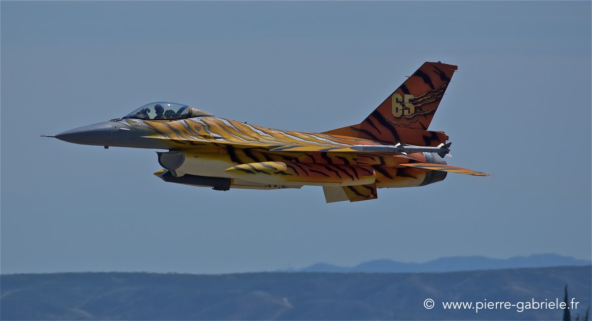 f16_1660.jpg
