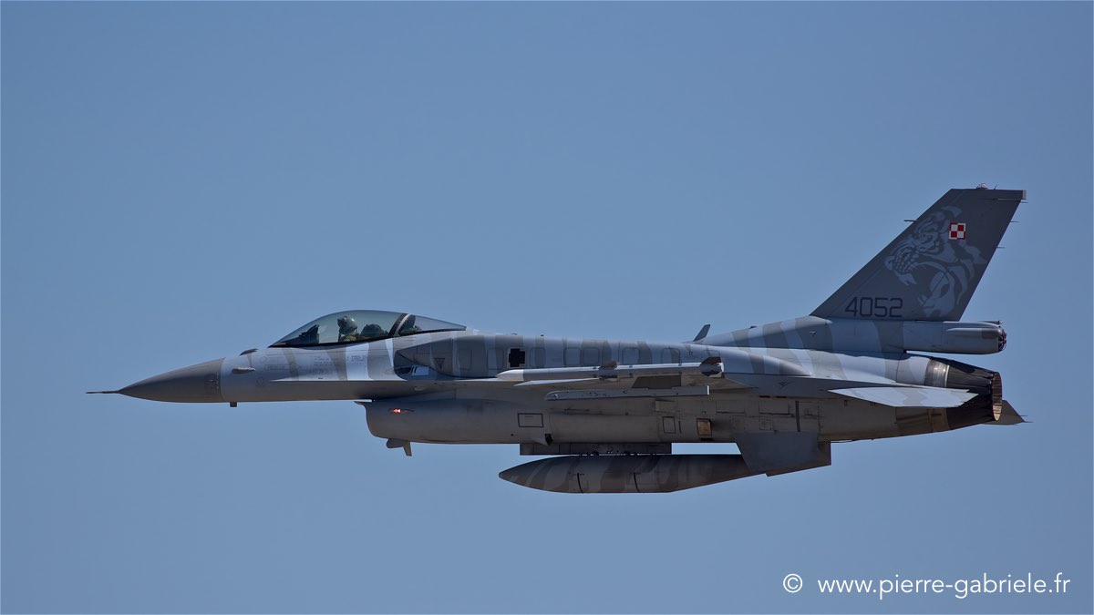 f16_1678.jpg