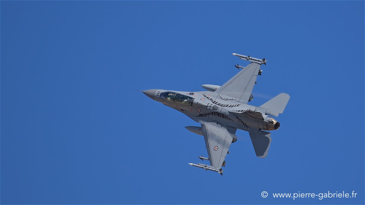 f16_1707.jpg